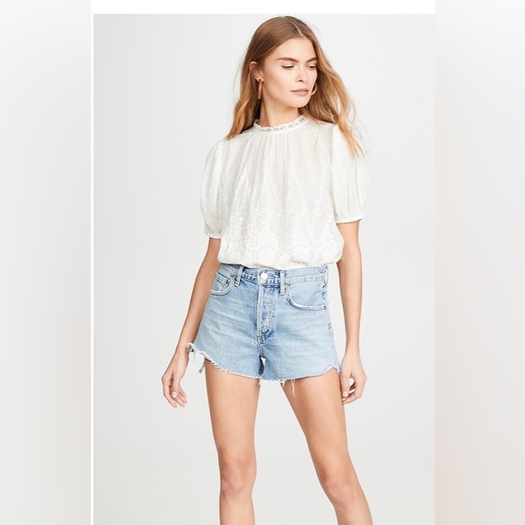 Agolde Pants - AGOLDE Parker Vintage Cut Off Short in Riptide Light Wash Size 31